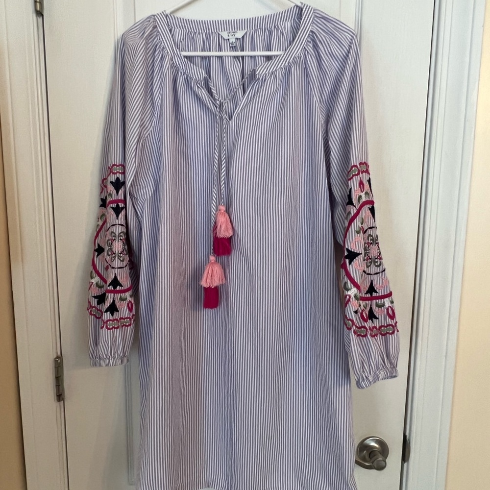 Crown and Ivy 100% cotton dress